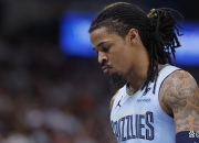 英雄联盟总决赛-灰熊取得胜利，莫兰特终于止颓势