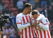 英雄联盟总决赛时间-曼联轻取巴萨，贝林厄姆惊艳四座