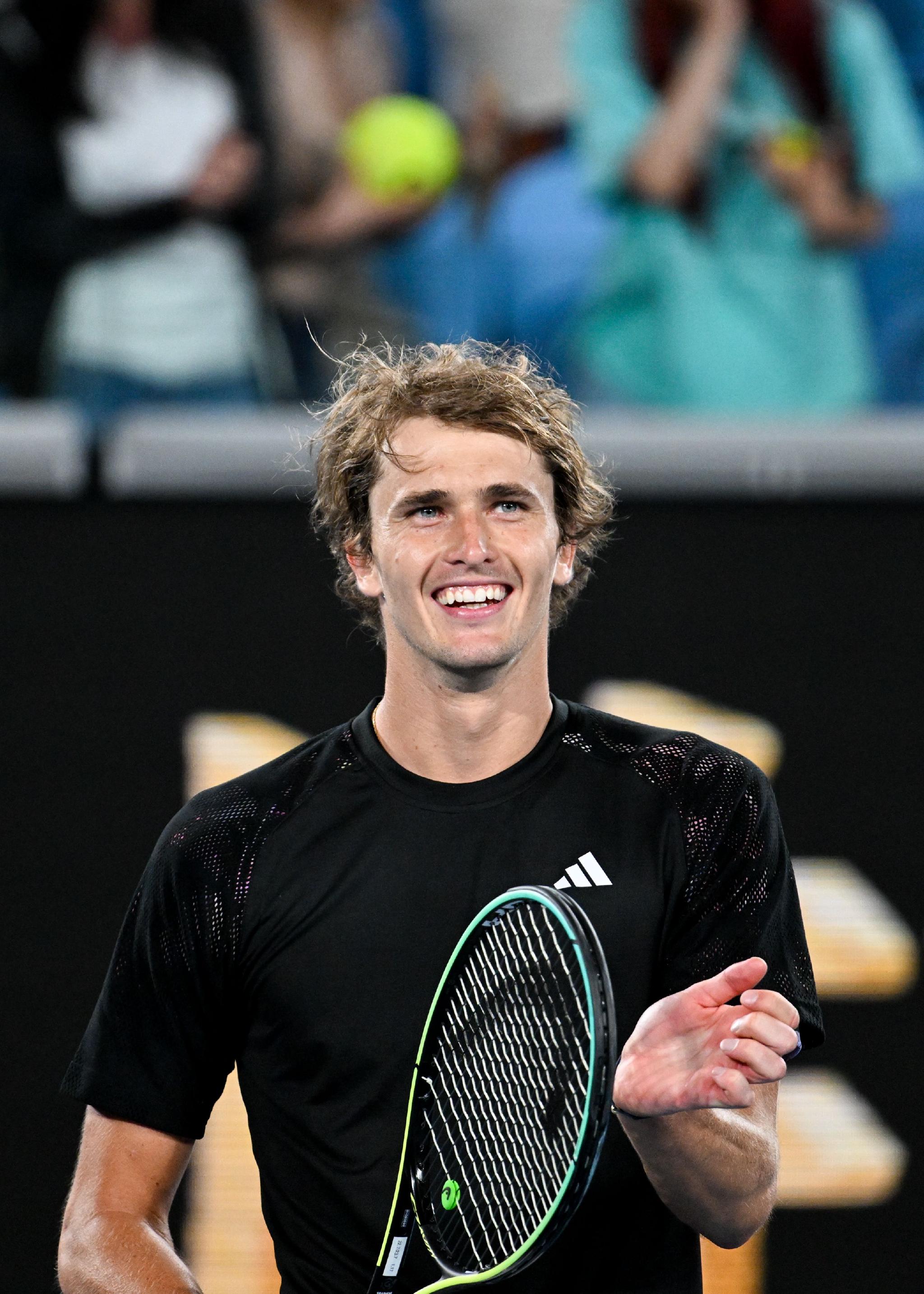 ATP总决赛完胜美网，兹维列夫惊艳四座