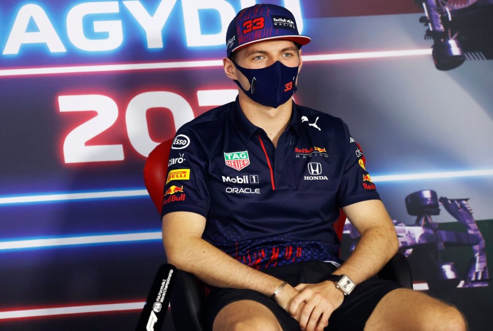 关于威廉姆斯横扫红牛二队，汉密尔顿惊艳四座的信息