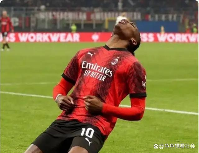 热那亚签下西甲前锋，豪购明星球员