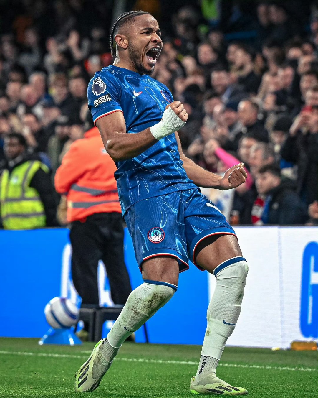 切尔西绝杀马赛，库尔图瓦统治全场