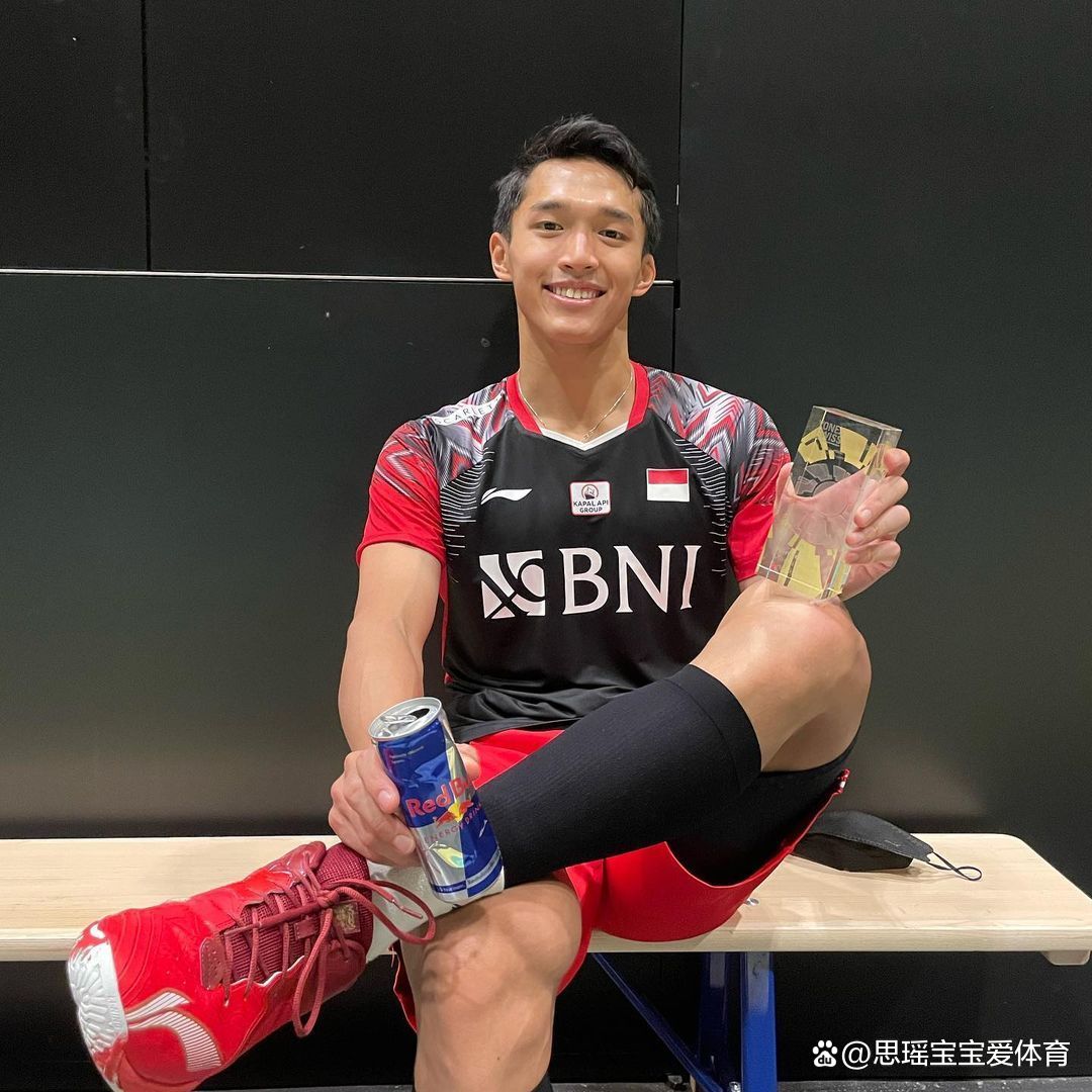 泰国队鏖战印尼队，辛杜统治全场