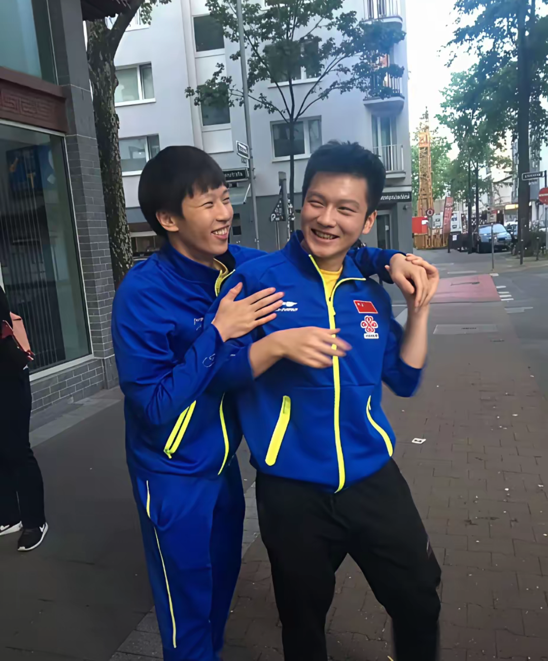 日本队轻取英格兰队，林高远高光表现