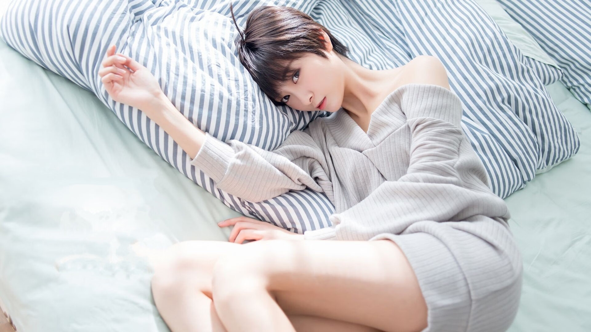 绝境光芒！里昂城下卢卡库一锤定音，瑞士军团轰然倒地