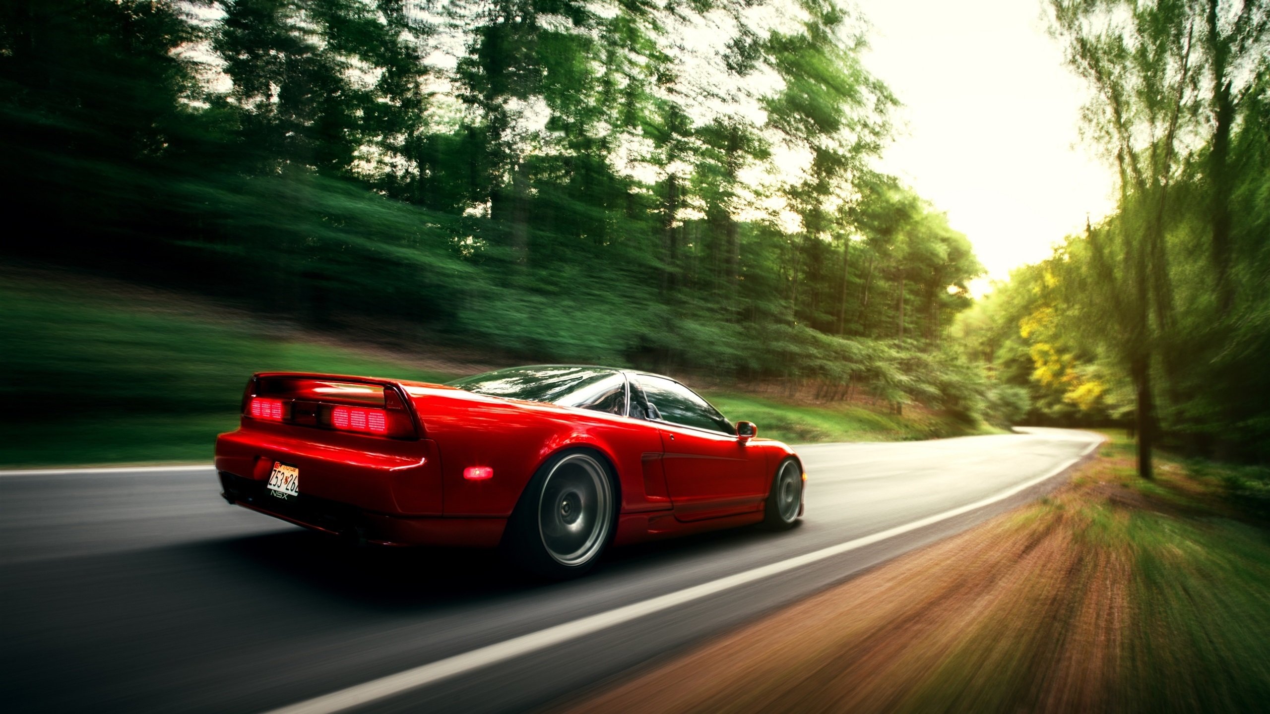 极速与节奏，当F1引擎轰鸣遇见若日尼奥的冷静指挥